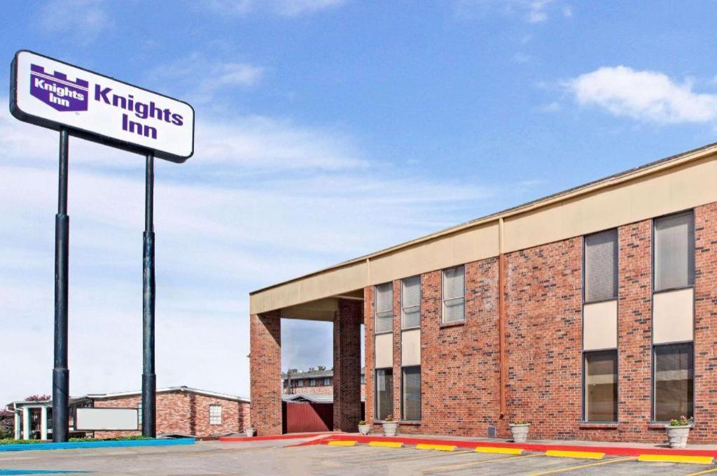 Knights Inn South Houston Tx Exterior photo
